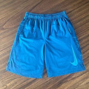 Youth Nike Athletic Shorts Size Large